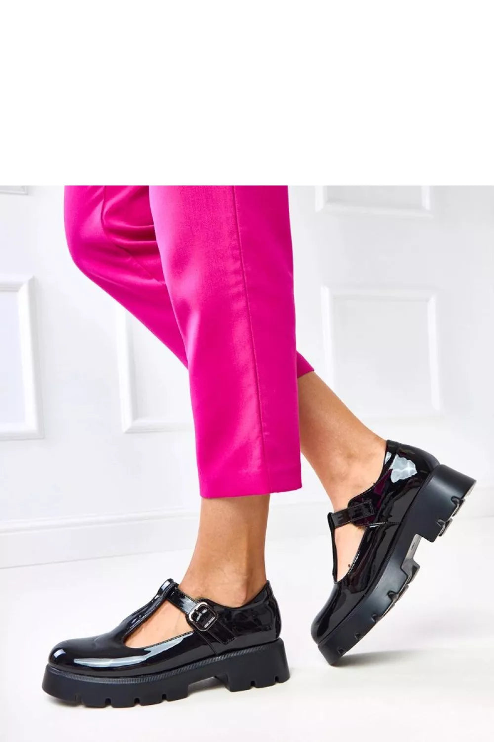 Žemi bateliai su kulniuku, modelis 217959 Solea