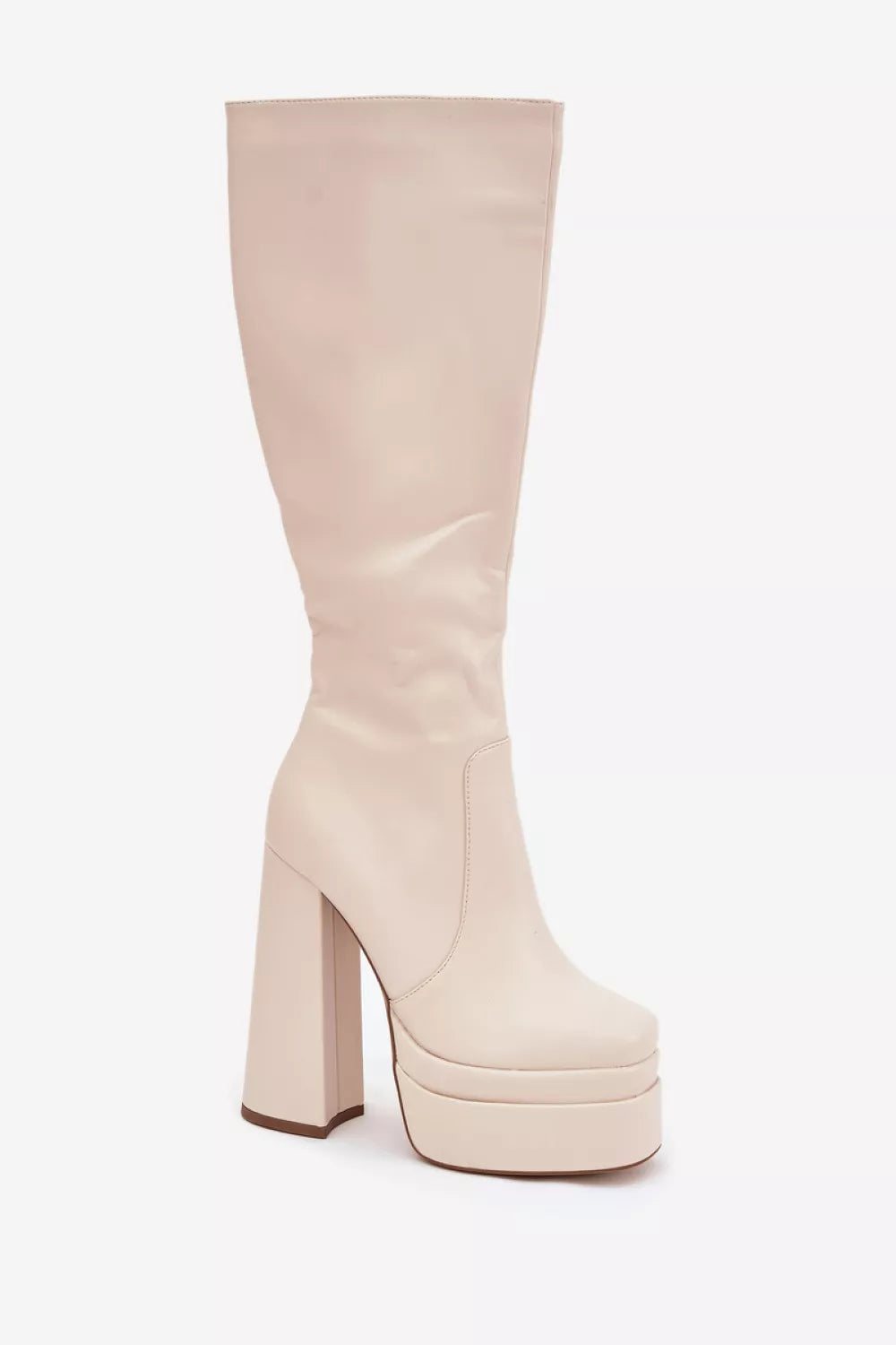 Aulinukai su kulnu, modelis 218094 Step in style