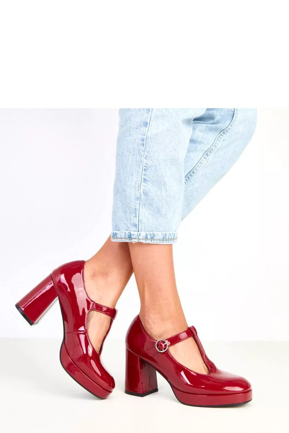 Žemi batai su pakulne modelis 218174 Solea