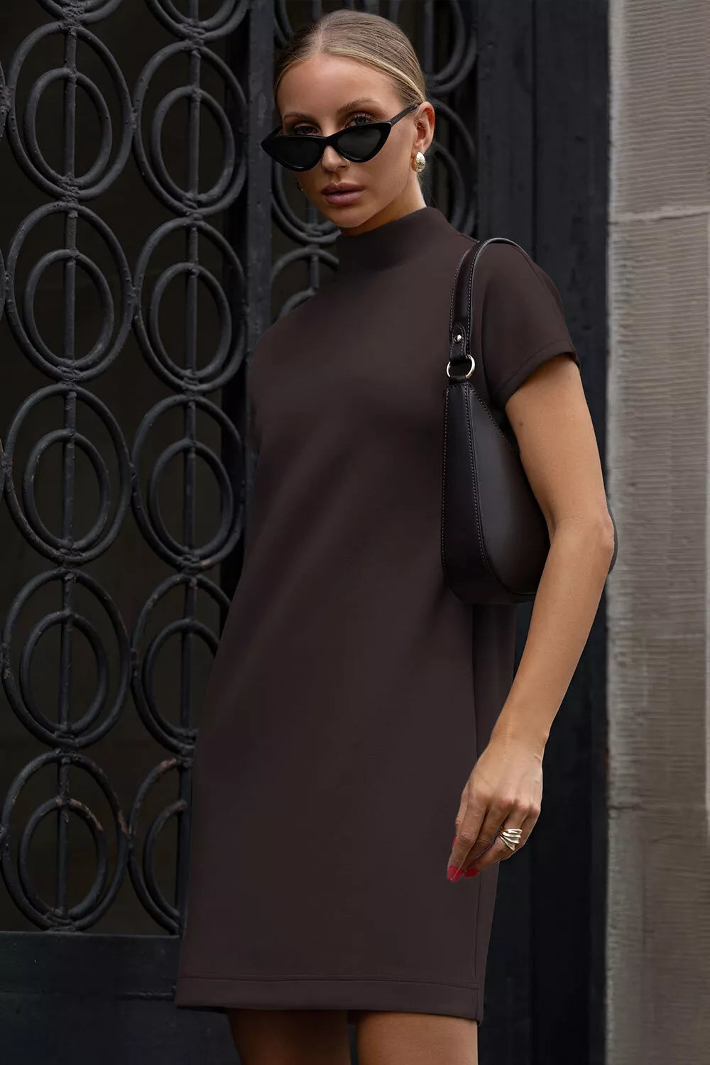 Suknelė modelis 218318 IVON
