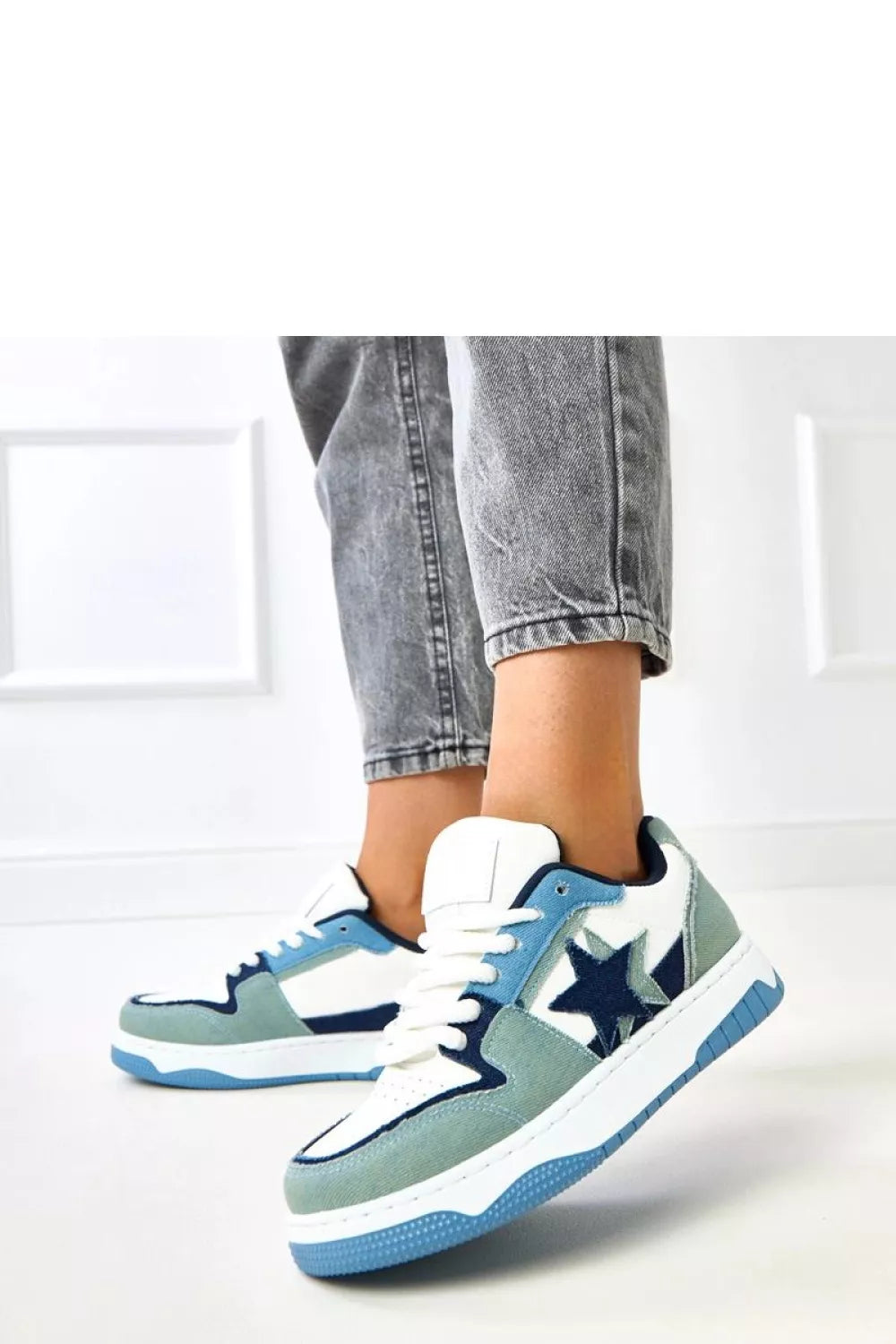 Sportiniai bateliai modelis 218355 Solea