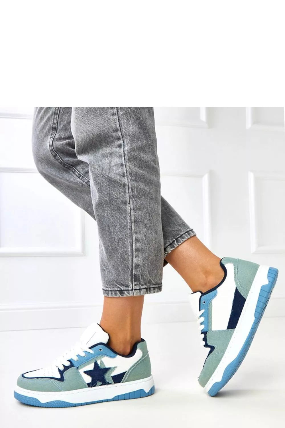 Sportiniai bateliai modelis 218355 Solea
