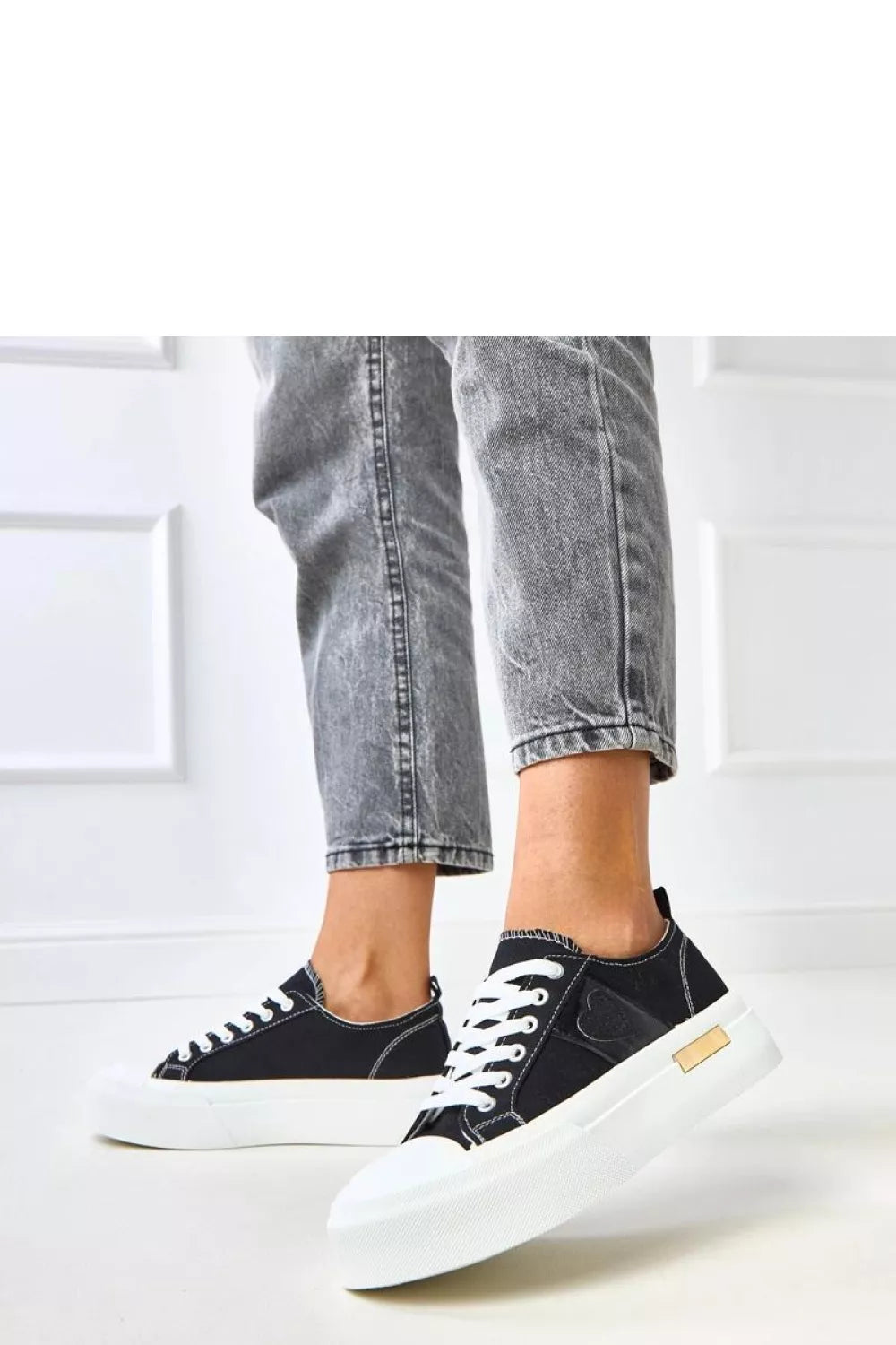 Sportiniai batai modelis 218364 Solea