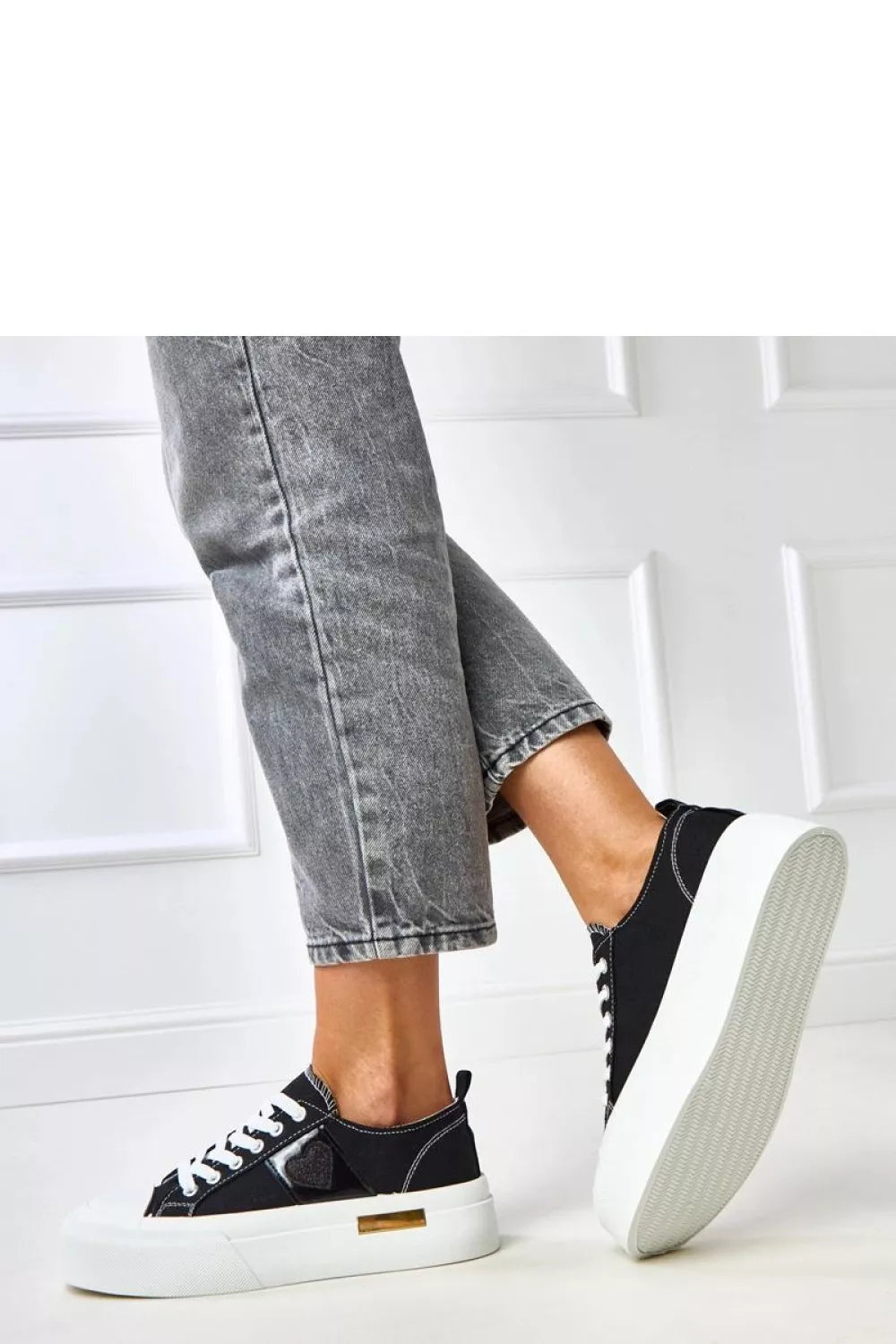 Sportiniai batai modelis 218364 Solea