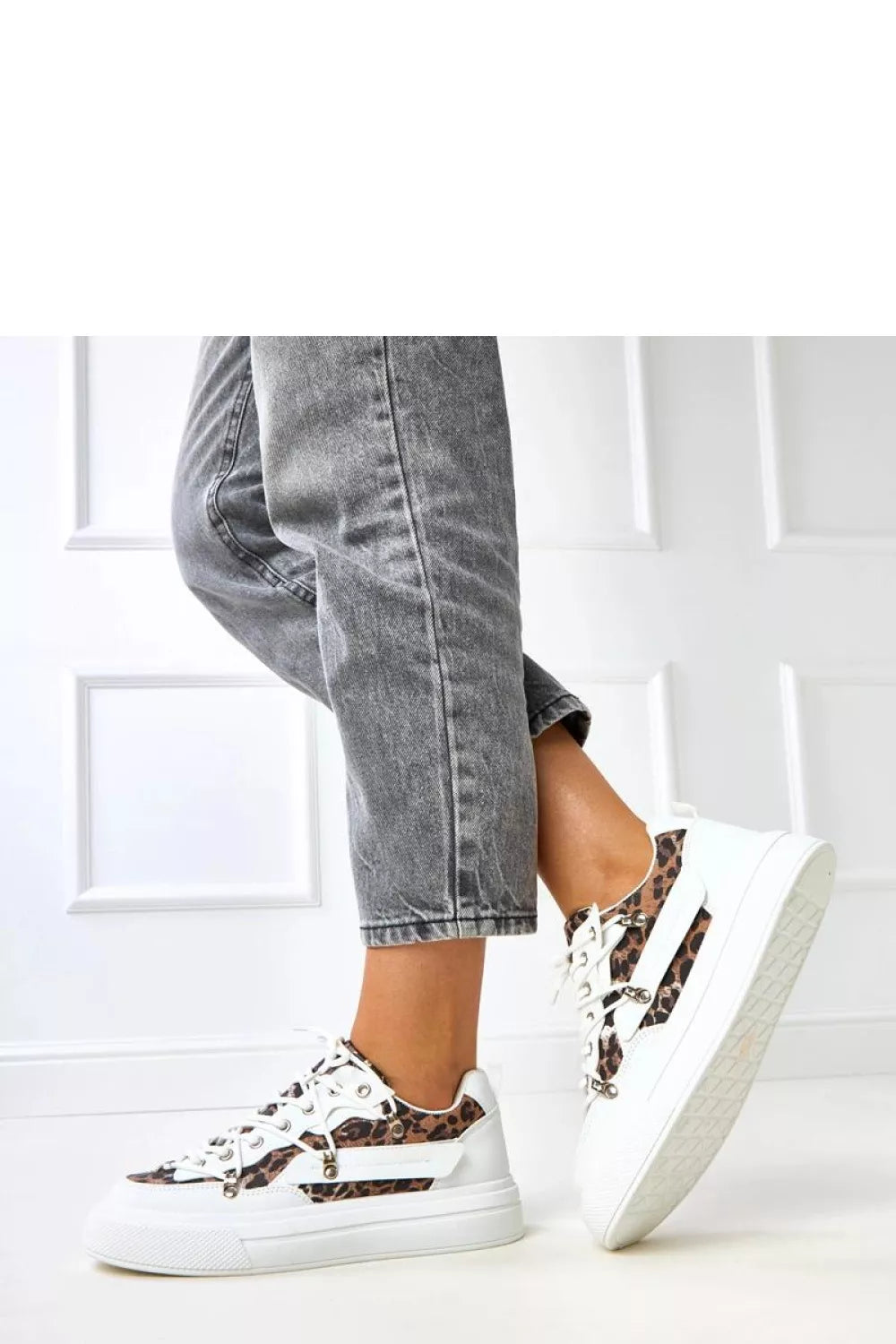 Sportiniai batai modelis 218365 Solea
