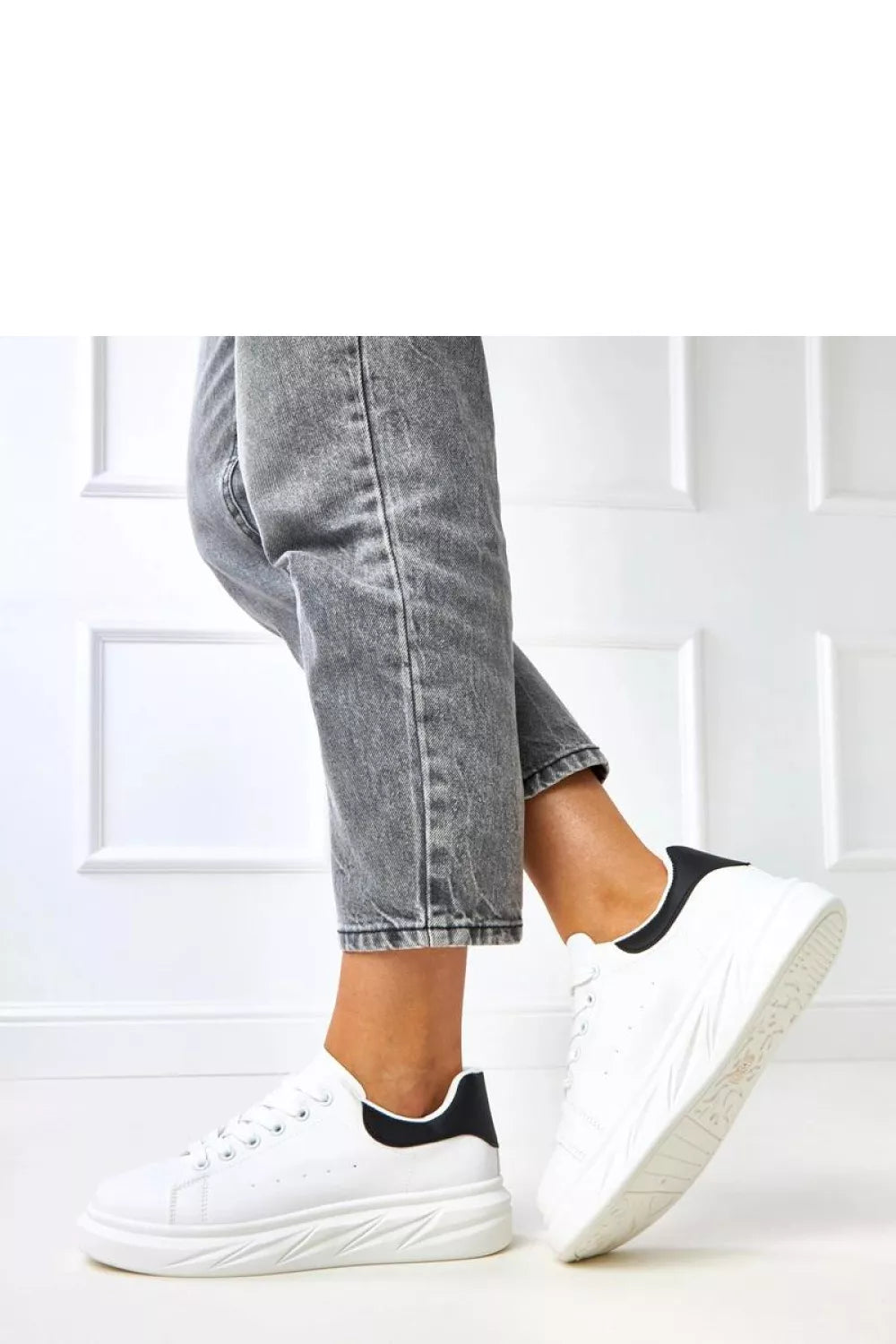Sportiniai batai modelis 218368 Solea