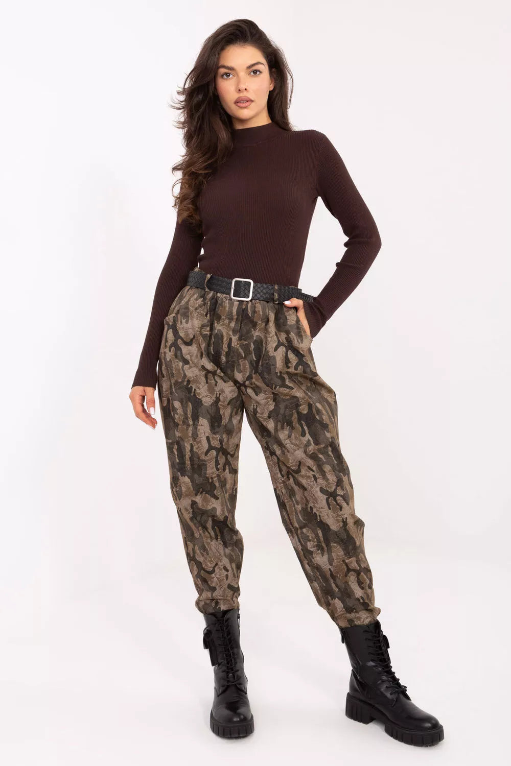 Moteriškos kelnės modelis 218436 Italy Moda
