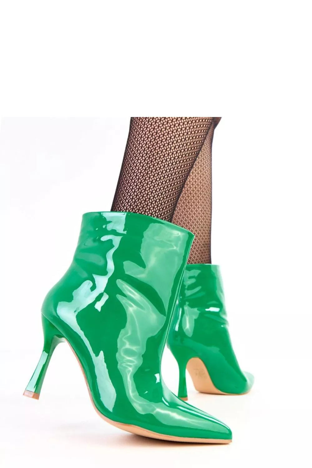 Batai su kulnu, modelis 218546, Solea