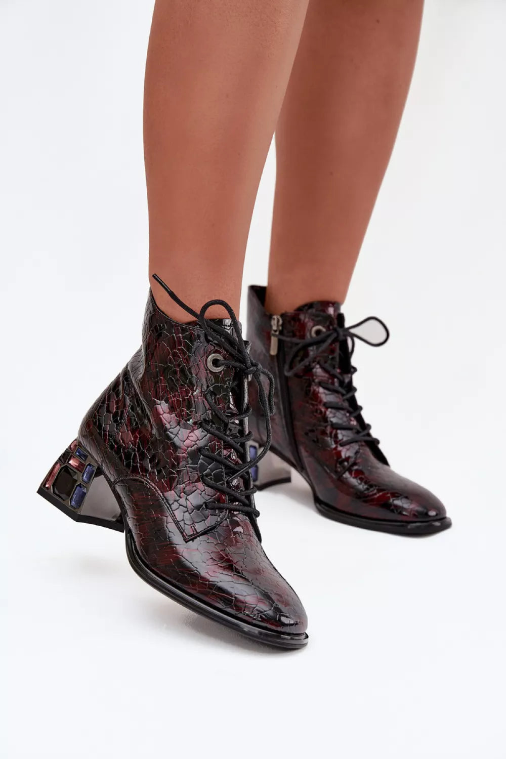 Aulinukai su kulnu model 218721 Step in style