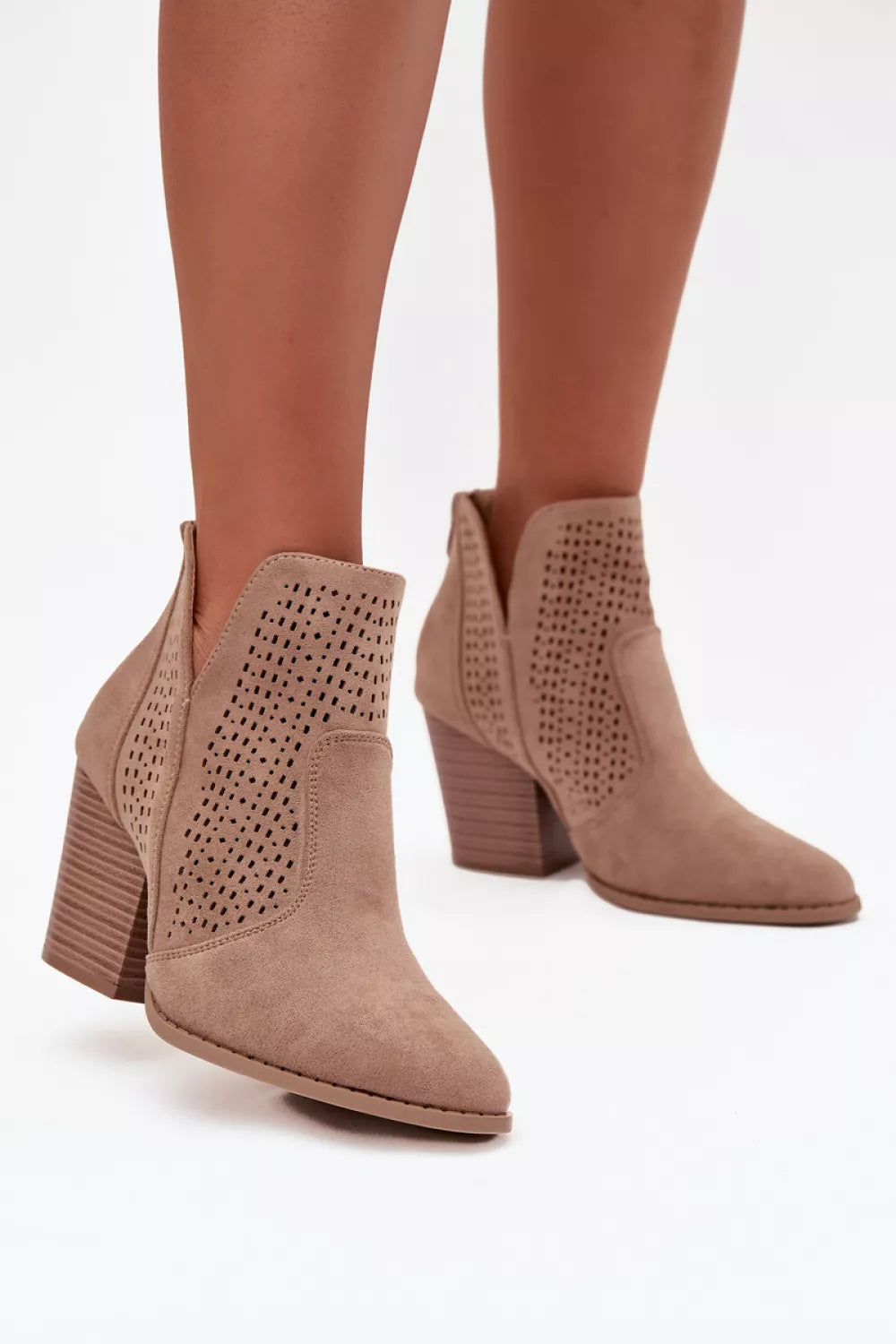 Aulinukai ant kulno modelis 218727 Step in style