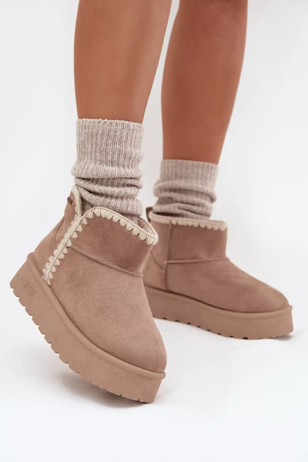 Sniego batai, modelis 218746 Step in style