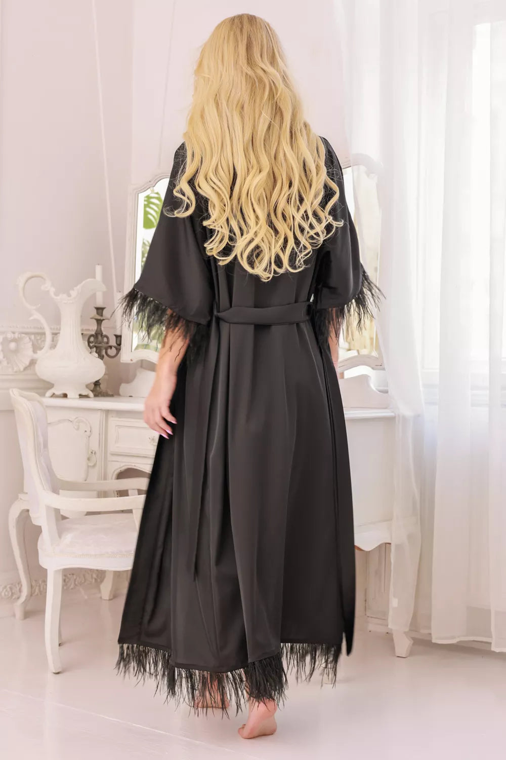 Ilgas chalatas modelis 218886 Kalimo