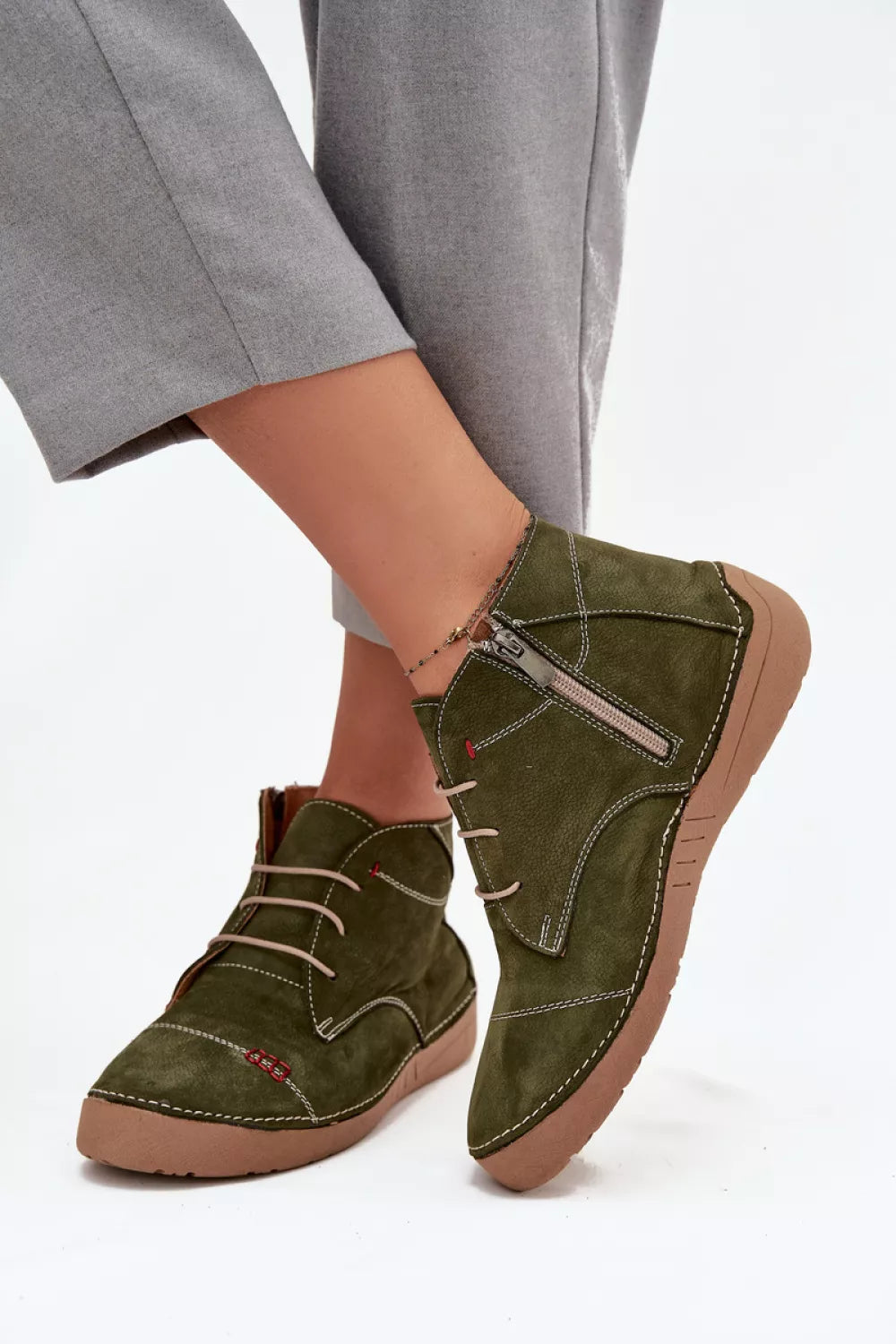 Pusbačiai modelis 218909 Step in style