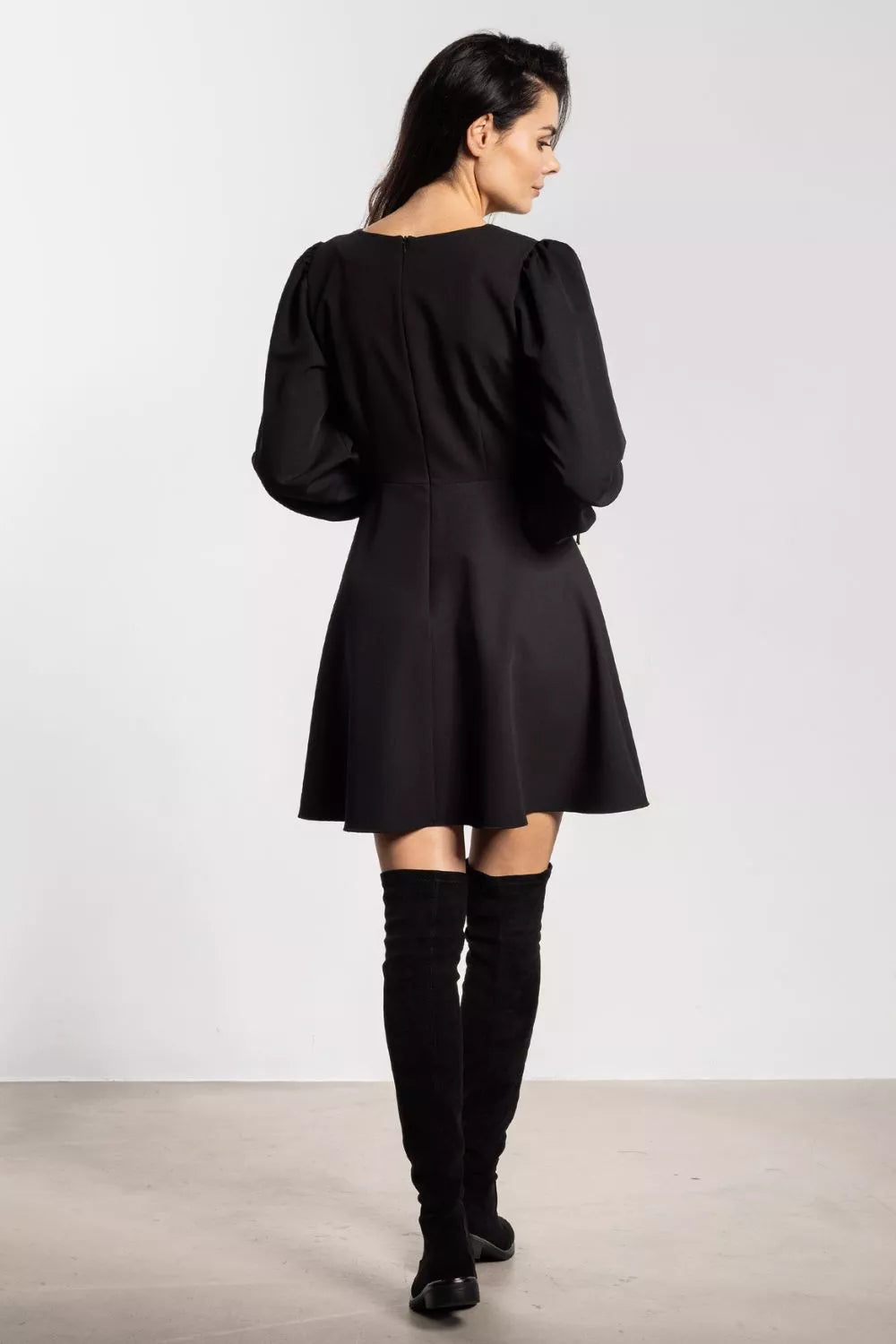 Dieninė suknelė modelis 218997 awama