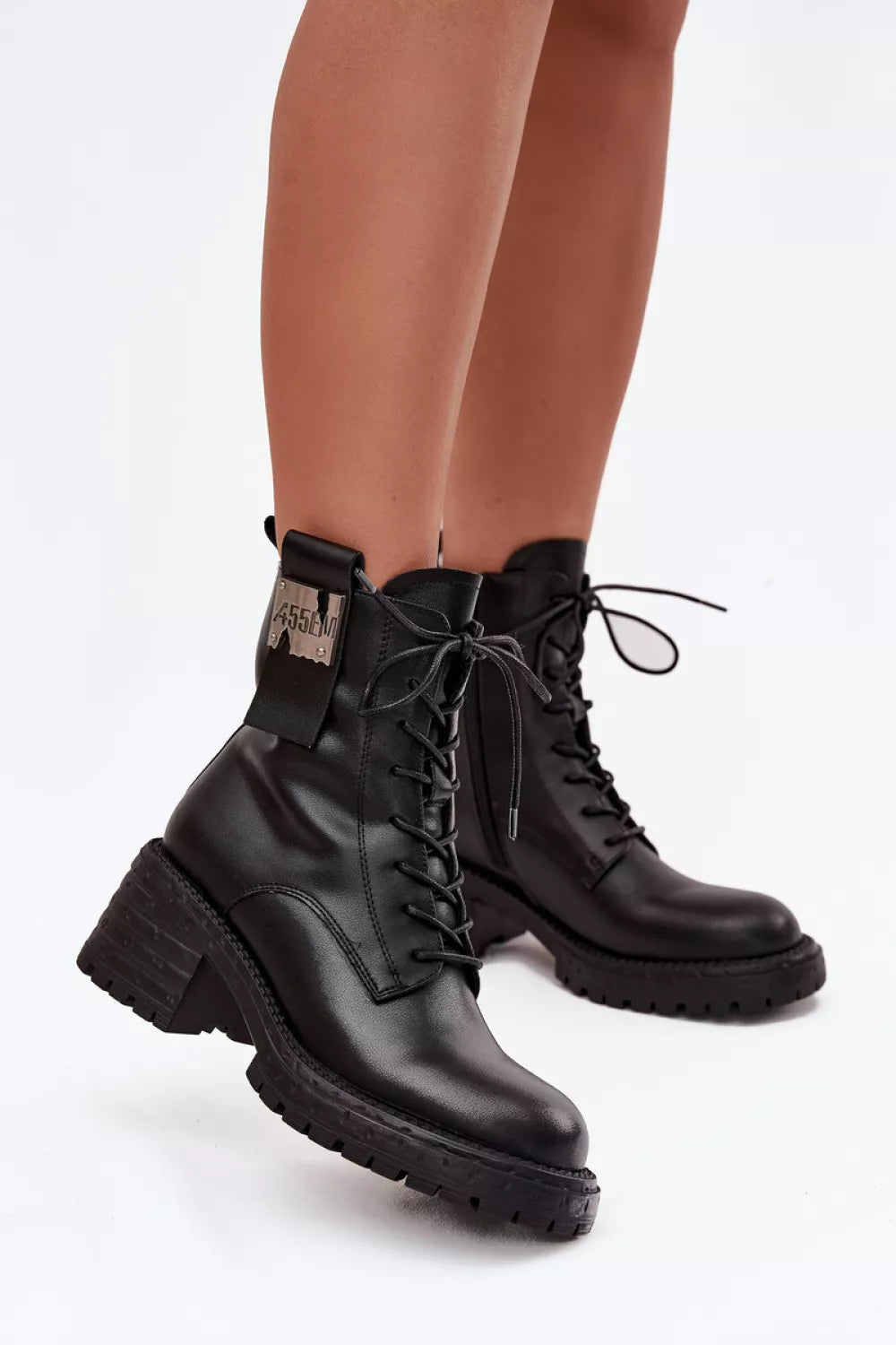 Aulinukai modelis 219112 Step in style