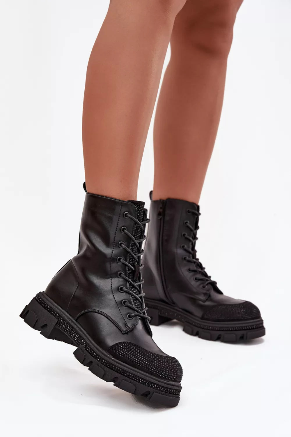 Aulinukai modelis 219114 Step in style