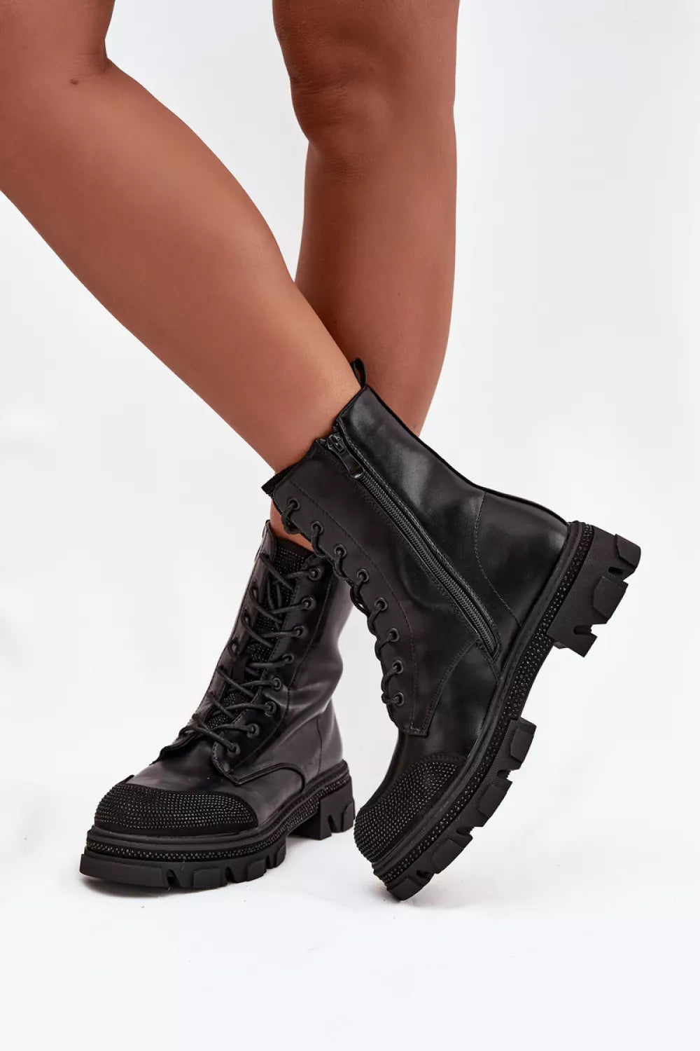 Aulinukai modelis 219114 Step in style