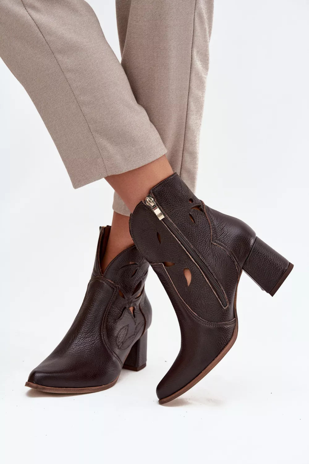 Aulinukai su kulnu, modelis 219130, Step in style