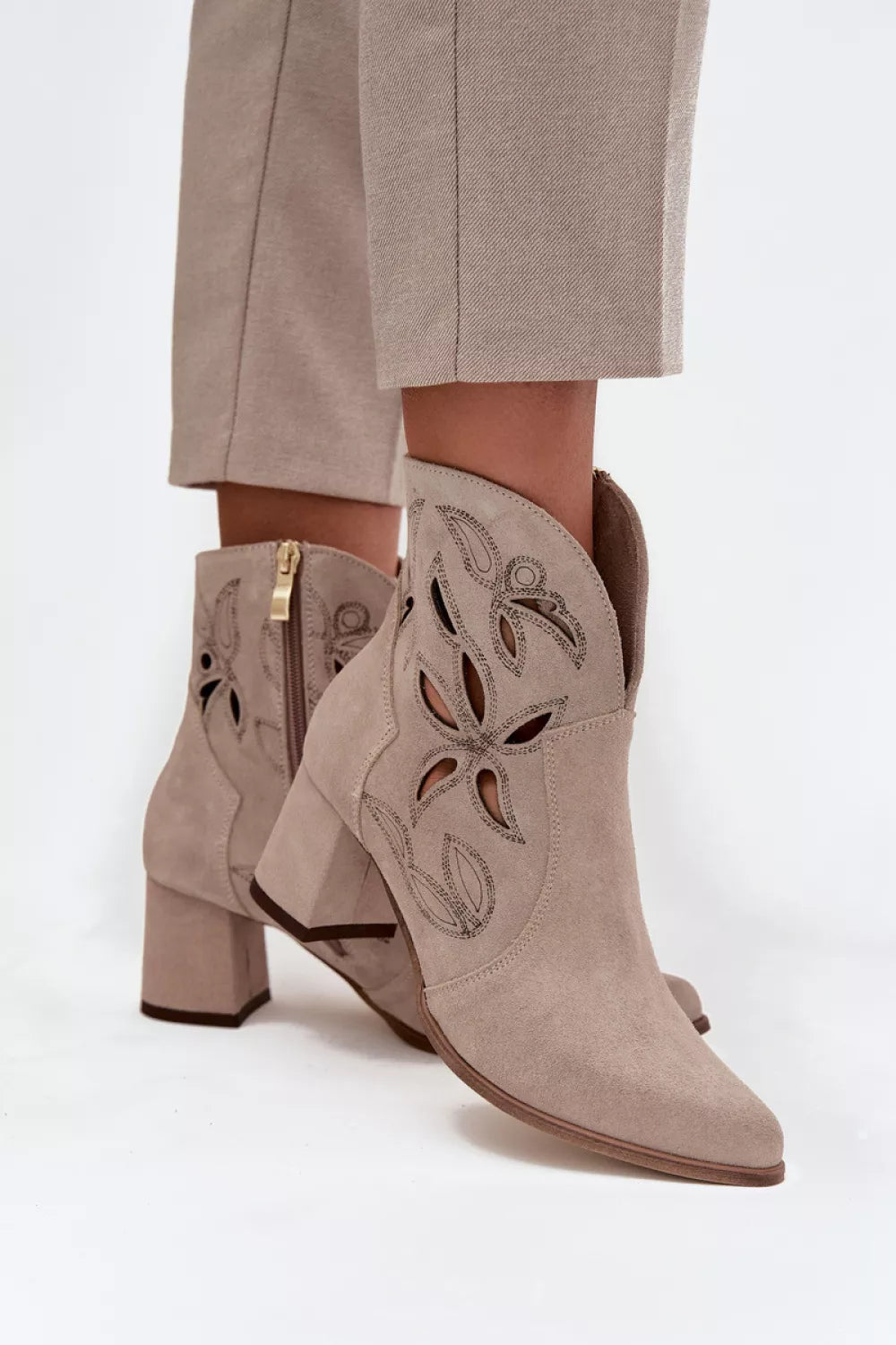 Aulinukai su kulnu modelis 219133 Step in style