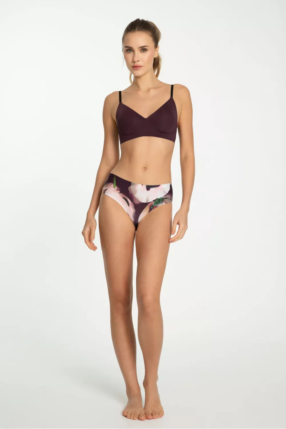 Kelnaitės modelis 219147 Julimex