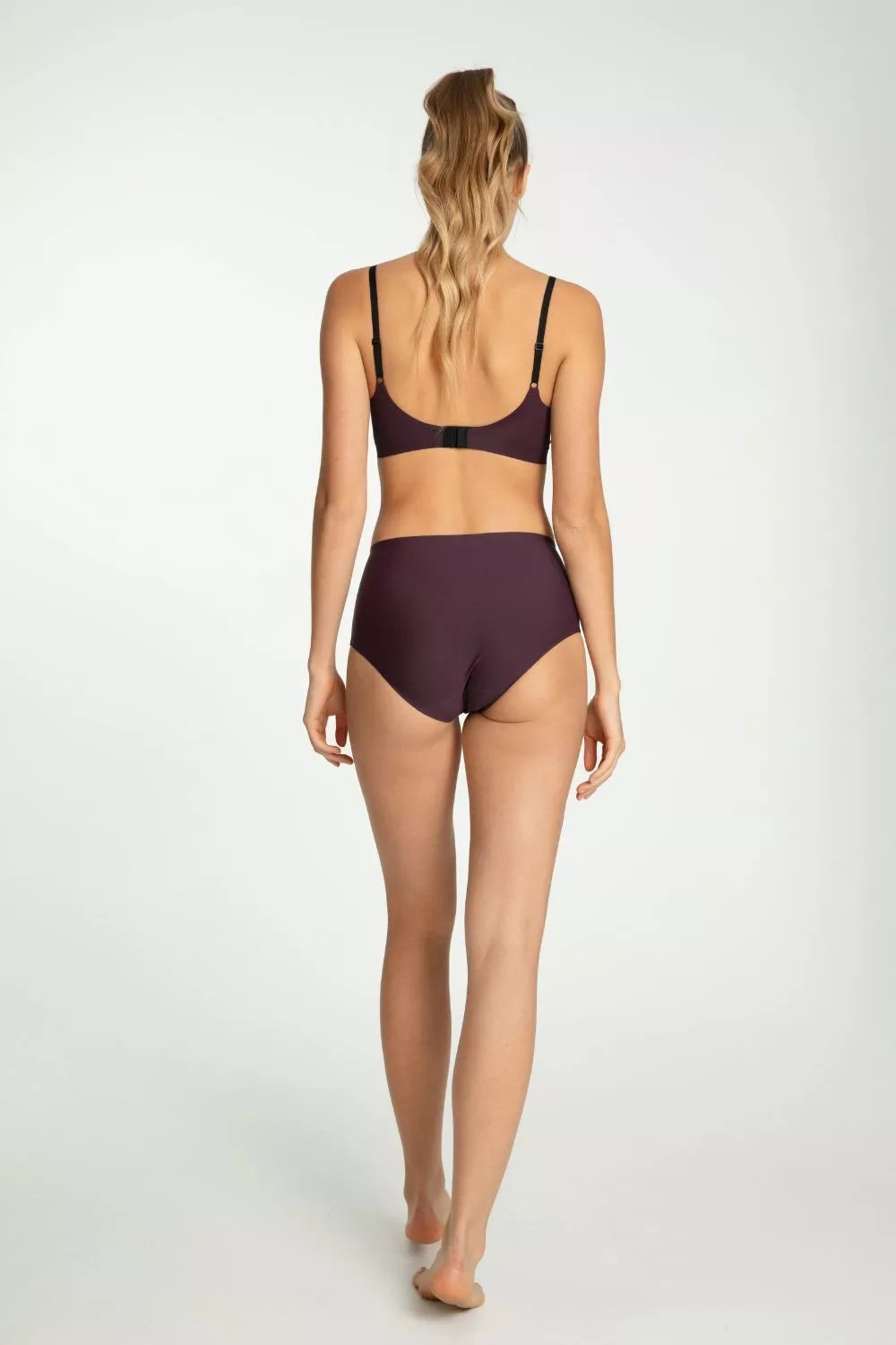 Kelnaitės modelis 219143 Julimex