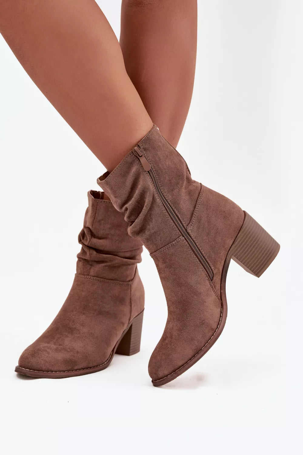 Kulniniai batai modelis 219396 Step in style