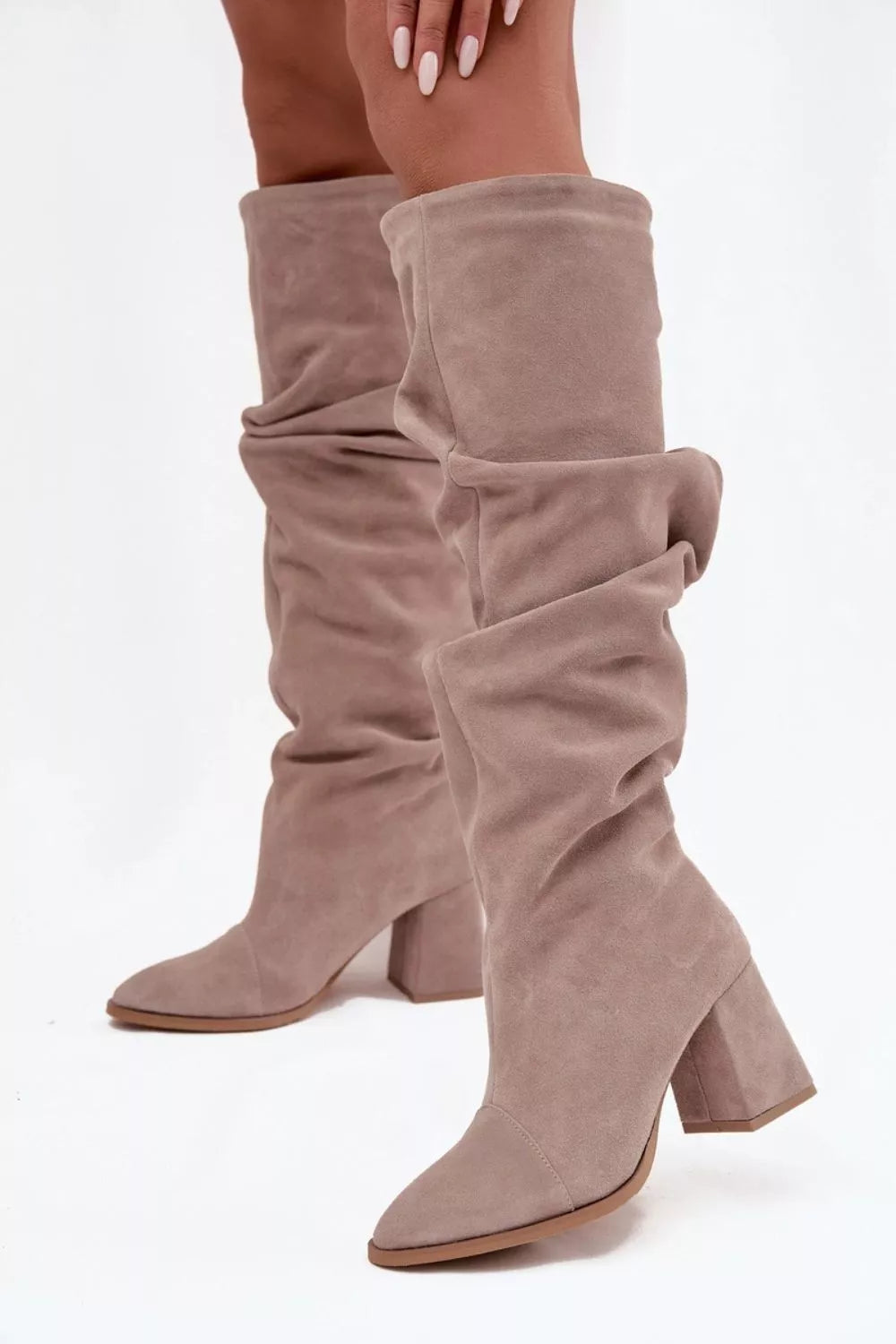 Aulinukai su kulnu, modelis 219403 Step in style