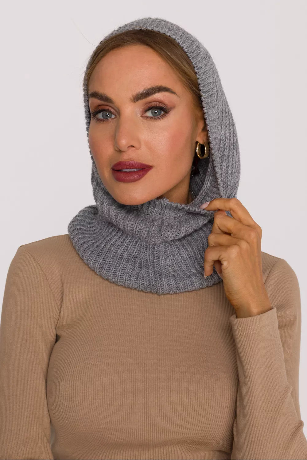 Balaklava modelis 219537 Moe