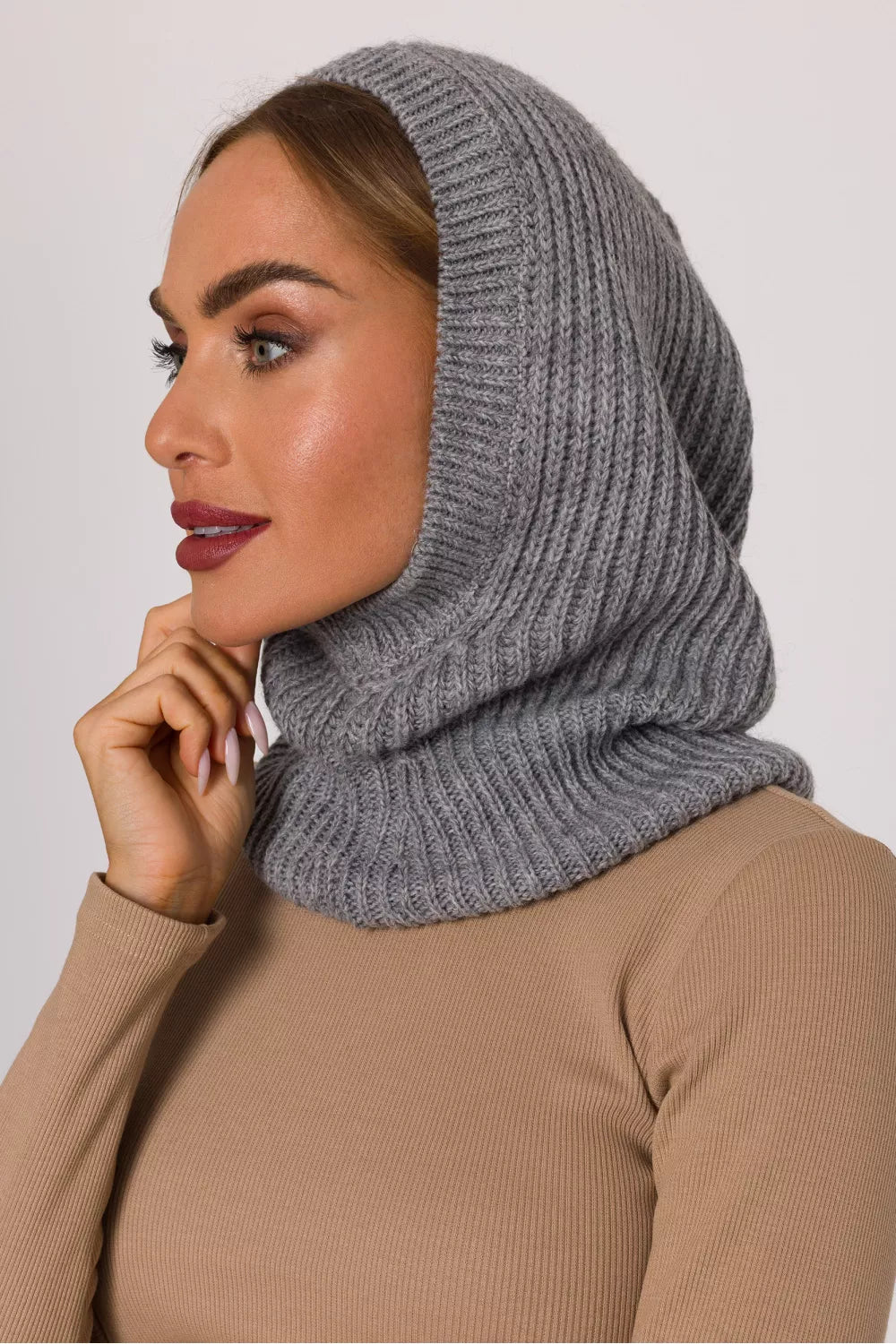 Balaklava modelis 219537 Moe