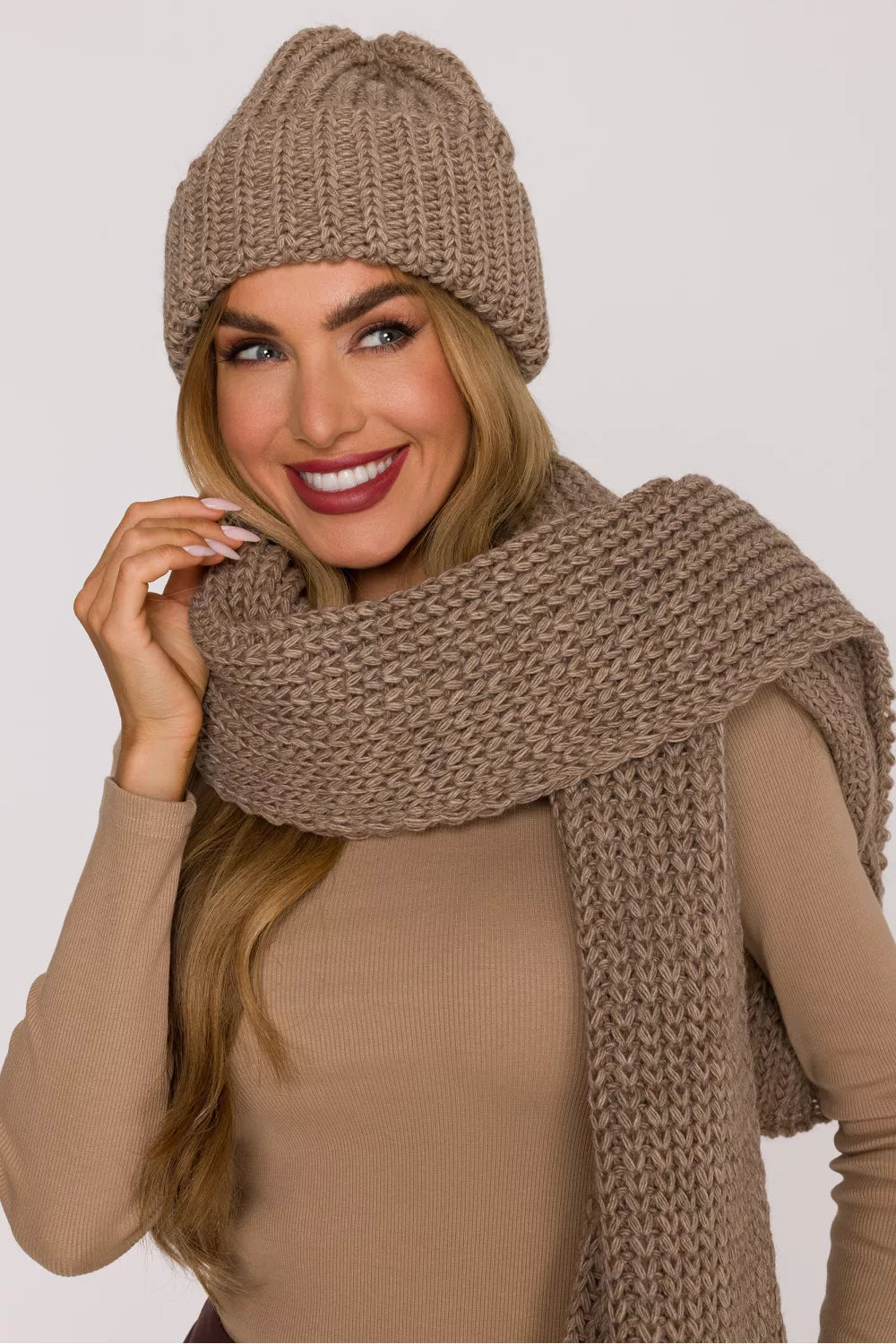 Šalikas modelis 219553 Moe