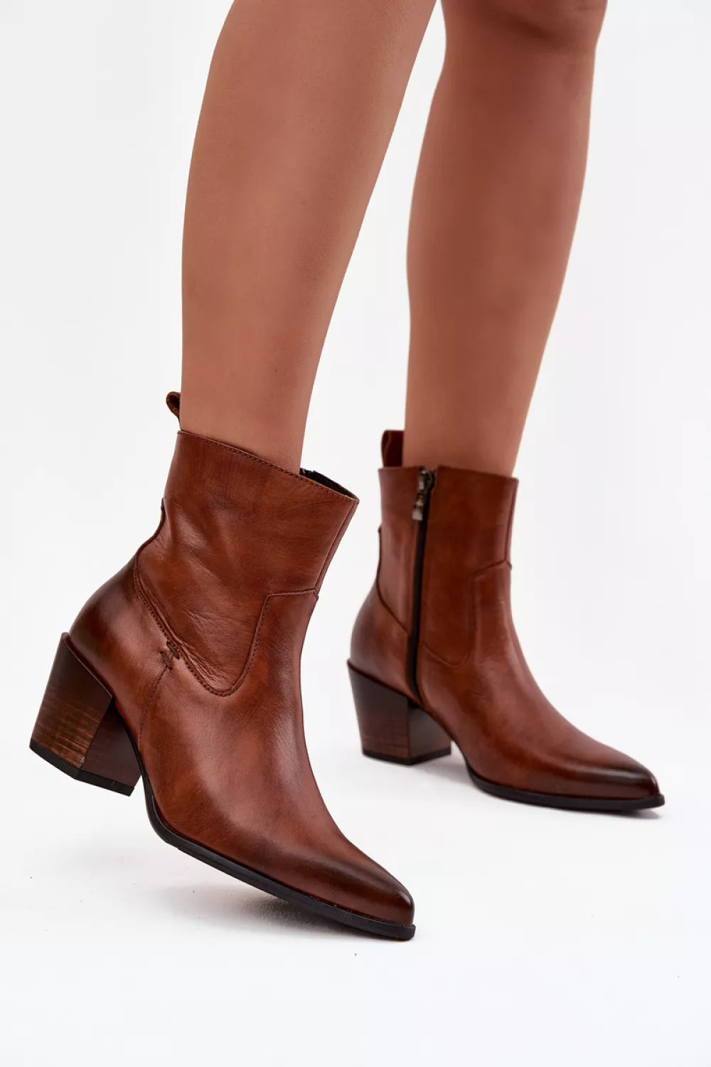 Aulinukai su kulnu, modelis 219592 Step in style