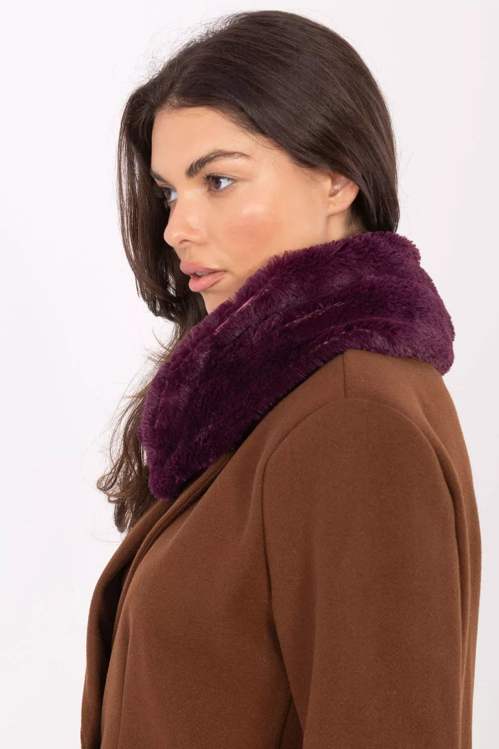 Begalinis šalikas, modelis 219610 AT