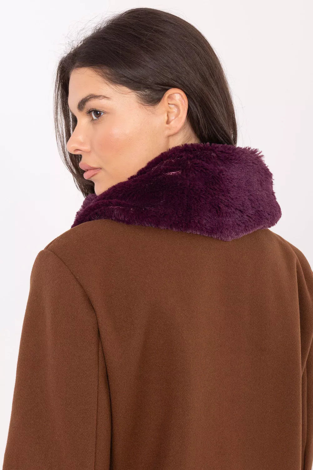 Begalinis šalikas, modelis 219610 AT