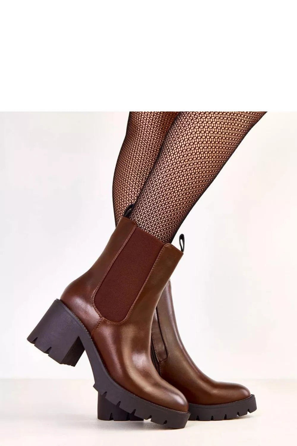 Aulinukai su kulnu modelis 219640 Solea