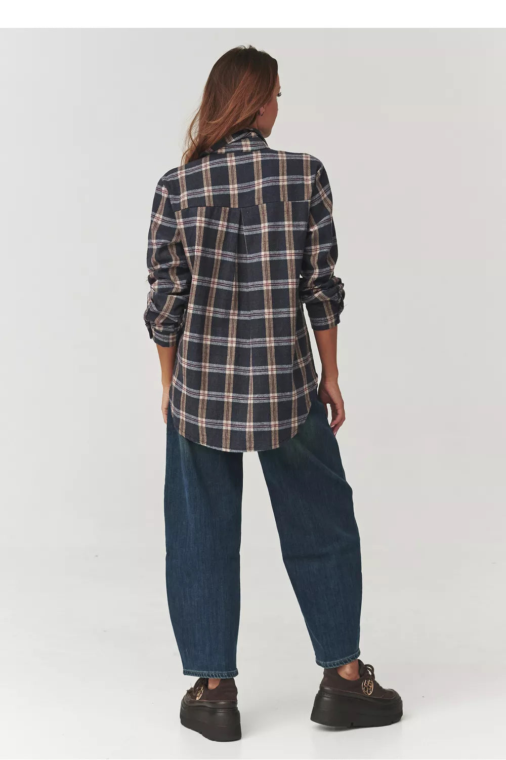 Marškiniai ilgomis rankovėmis modelis 219730 Makadamia