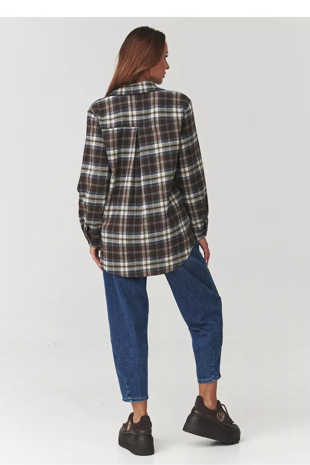 Marškiniai ilgomis rankovėmis, modelis 219731 Makadamia