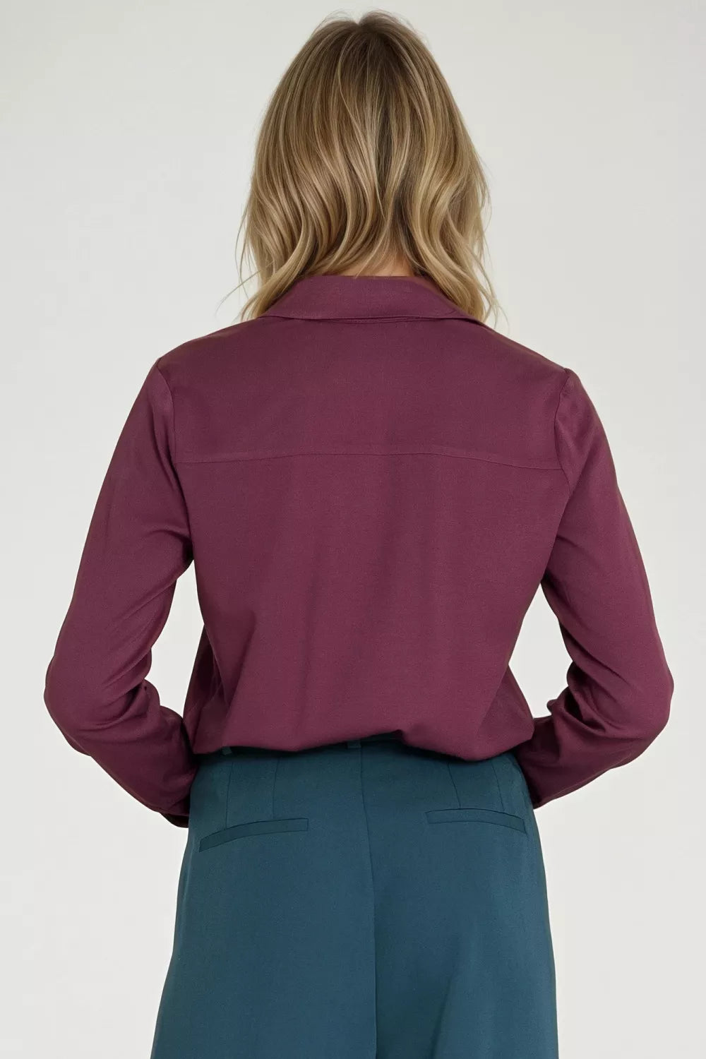 Marškiniai ilgomis rankovėmis modelis 219772 Nife