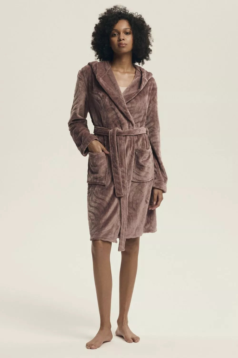 Chalatas modelis 219799 Henderson