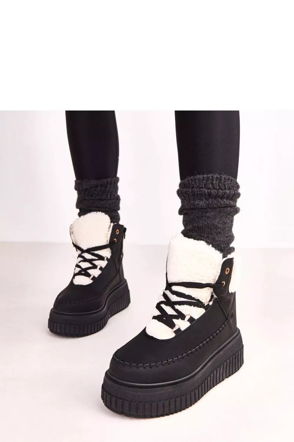 Sportiniai batai modelis 219939 Solea