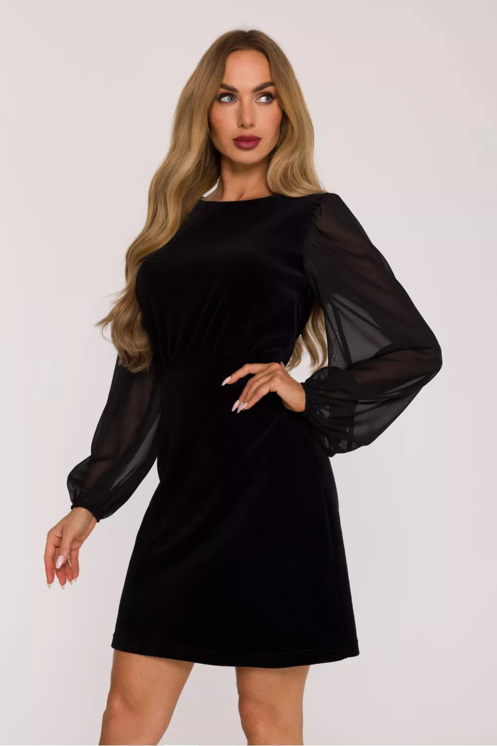 Vakarinė suknelė modelis 220004 Moe