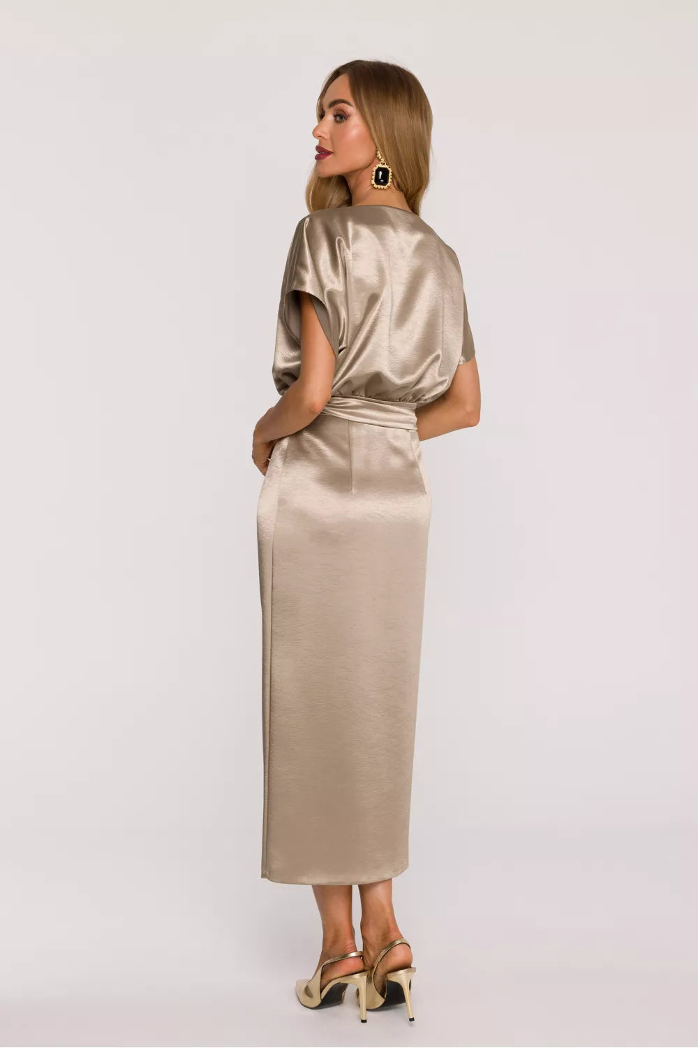 Vakarinė suknelė modelis 220005 Moe