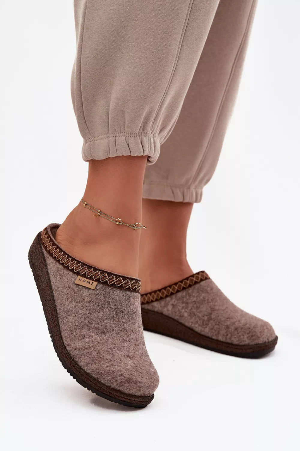 Šlepetės modelis 220066 Step in style