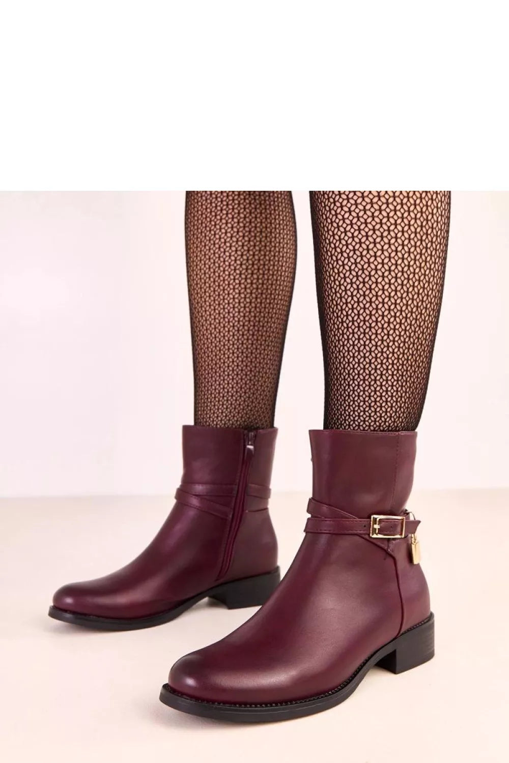 Auliniai batai modelis 220249 Solea