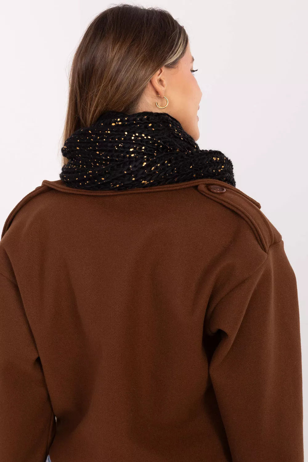 Begalybės šalikas, modelis 220379 AT