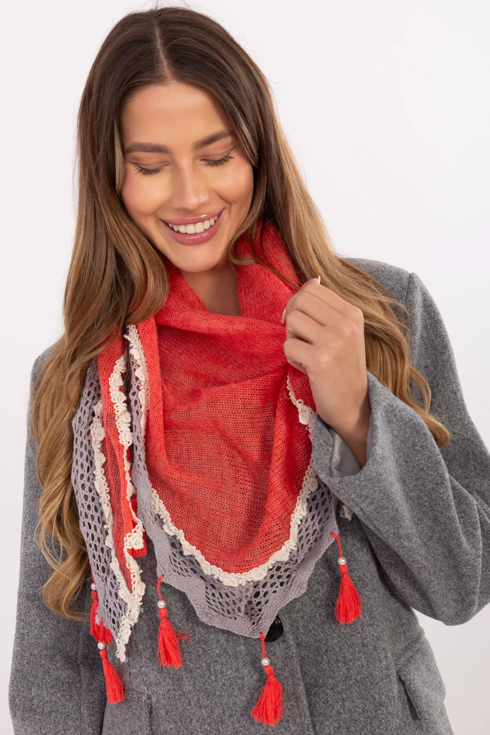 Kaklaskarė modelis 220383 AT