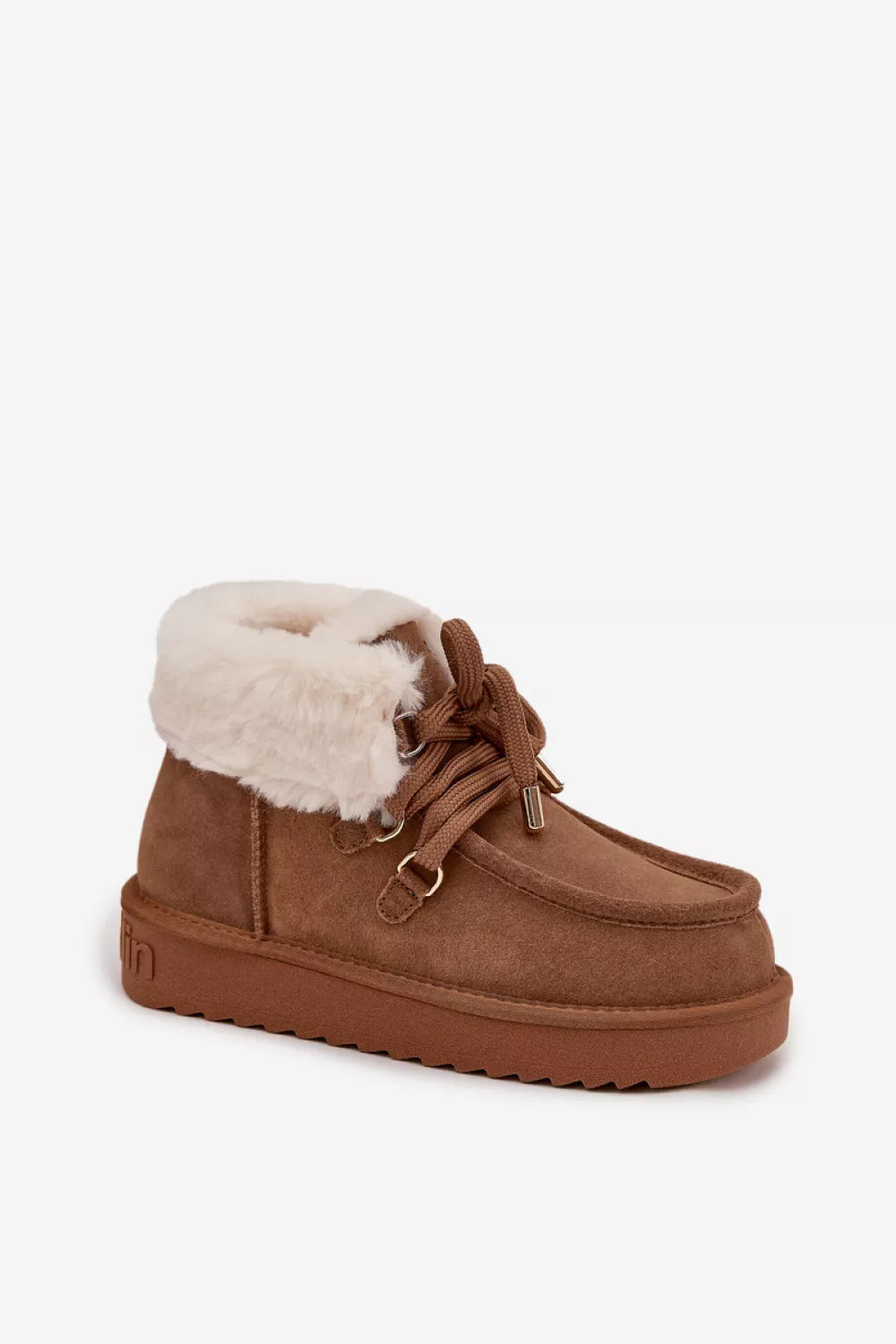 Sniego batai modelis 220523 Step in style