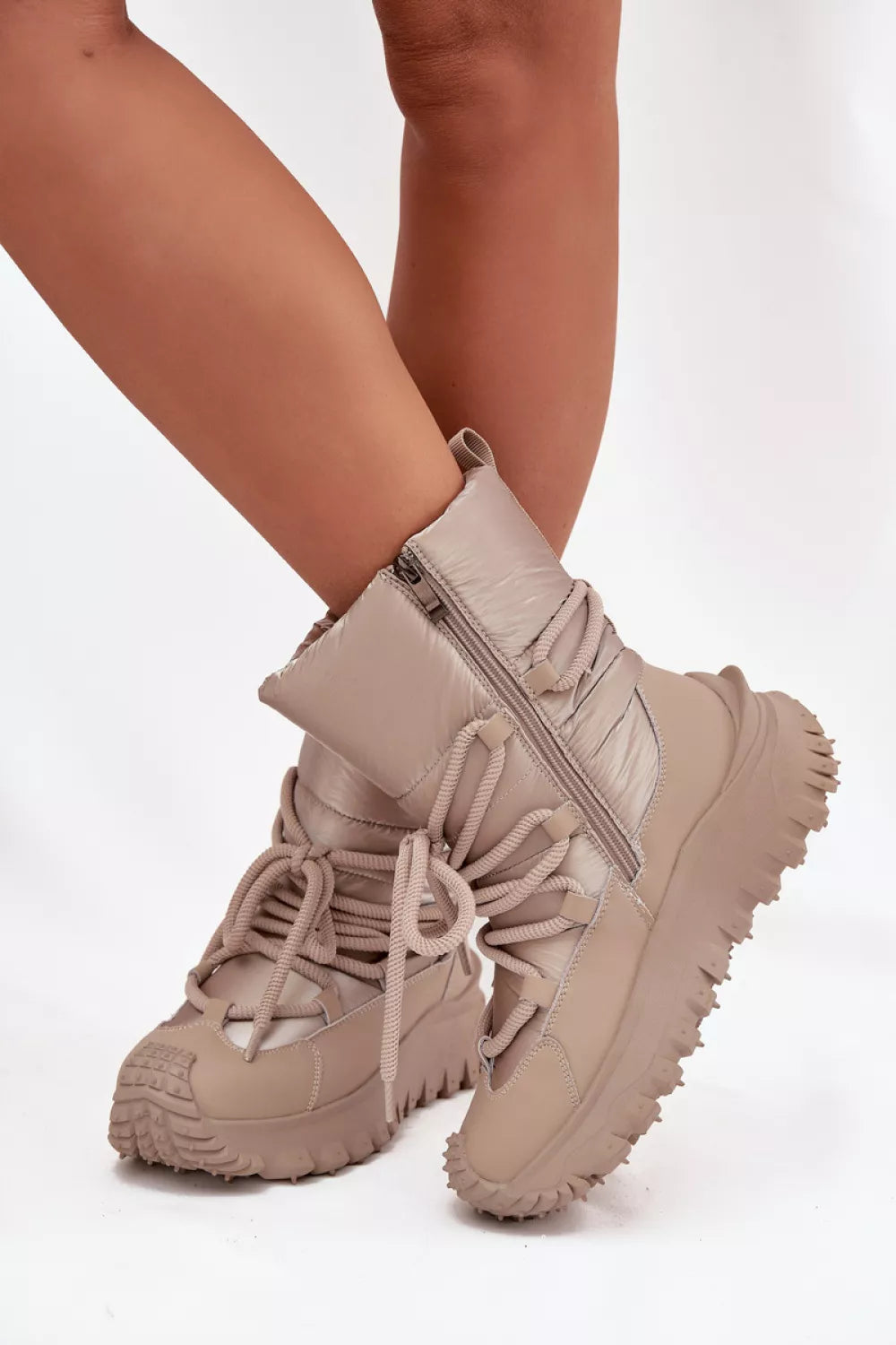 Sniego batai modelis 220525 Step in style