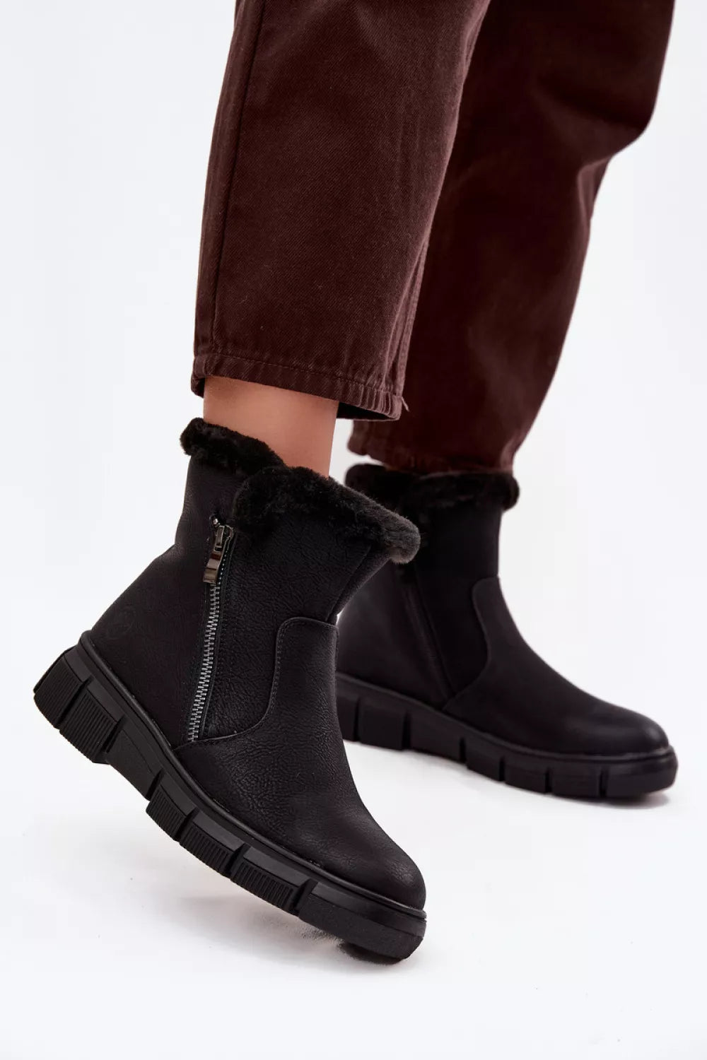 Sniego batai modelis 220529 Step in style