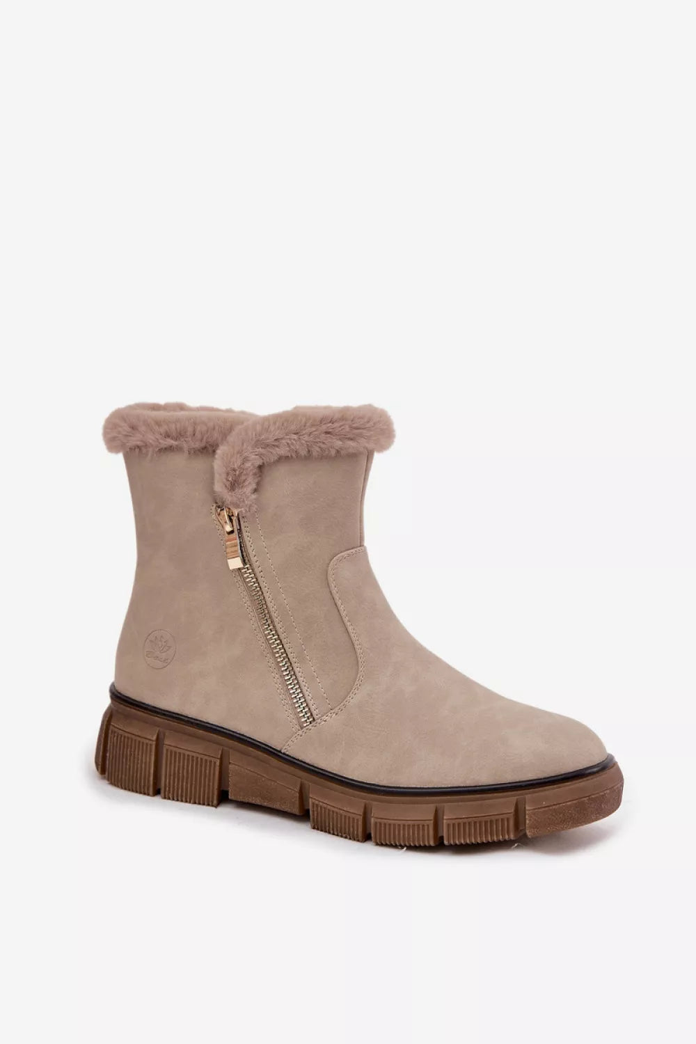 Sniego batai modelis 220530 Step in style