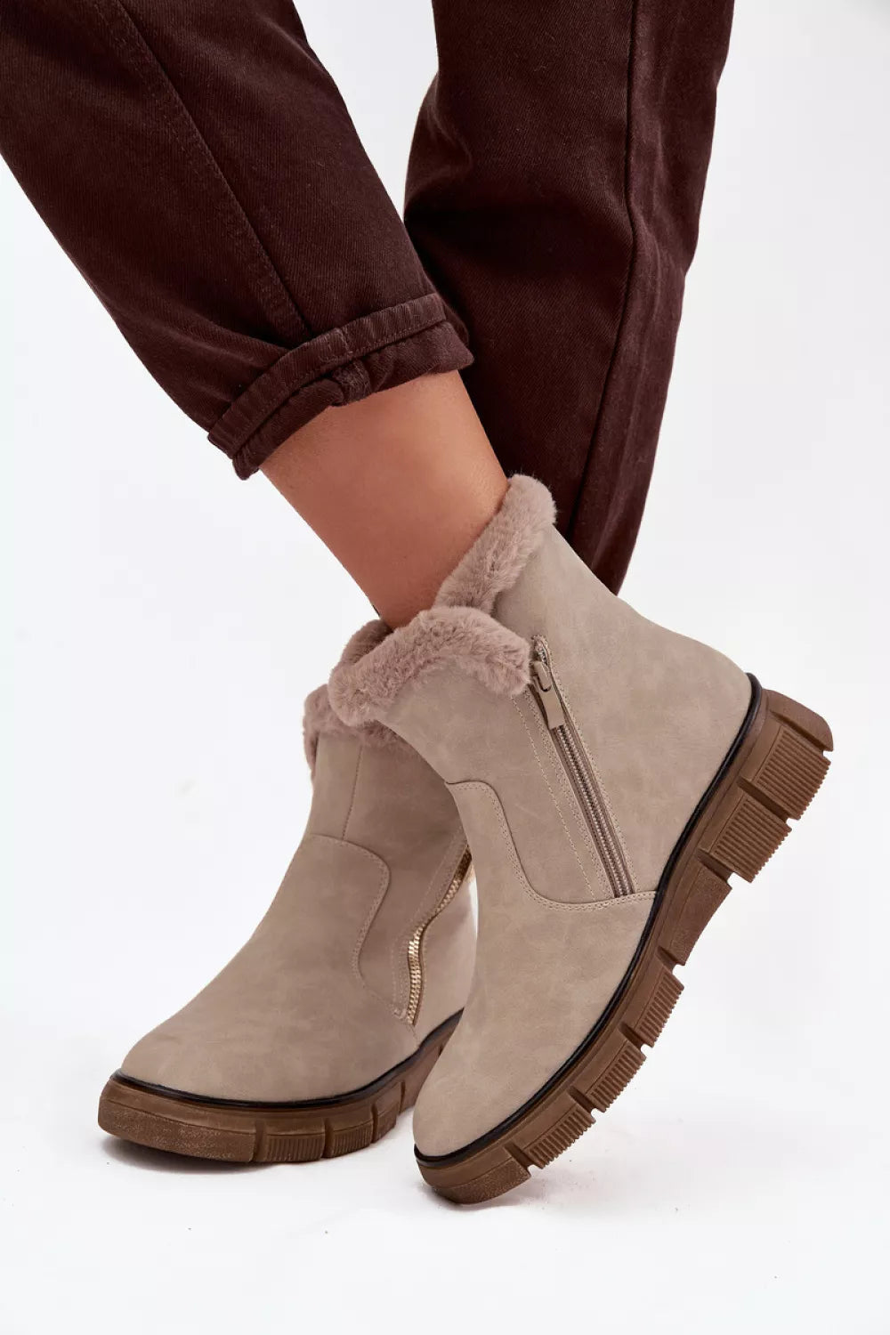 Sniego batai modelis 220530 Step in style